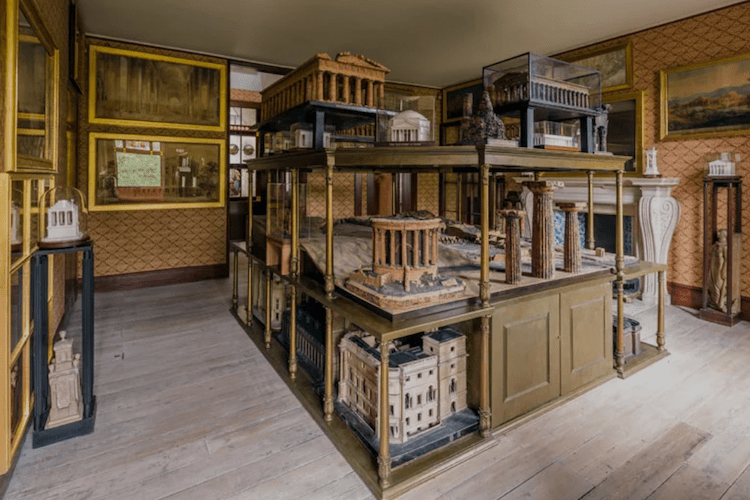 London Hidden Museums and Galleries