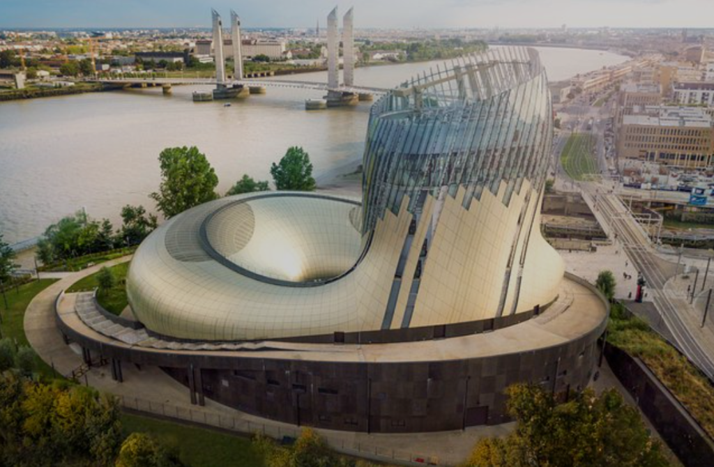 Bordeaux travel guide